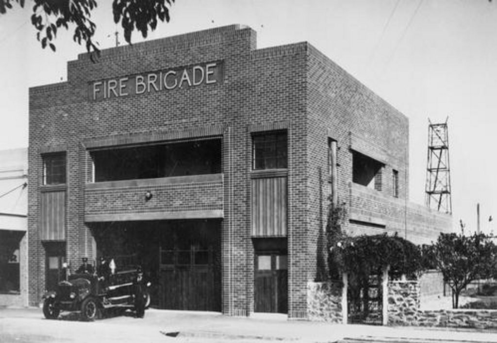 The old Bundaberg Fire Station, Bourbong St, 1938. The old Bundaberg Fire Station, Bourbong St, 1938.